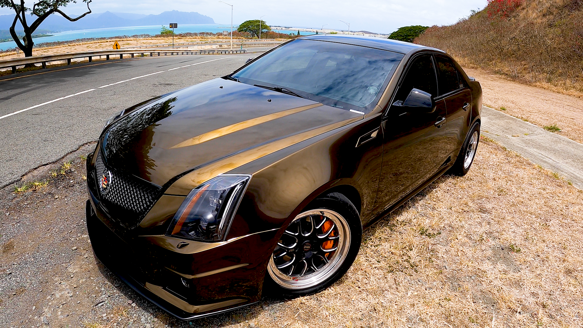 Island Driver: 900 HP Cadillac